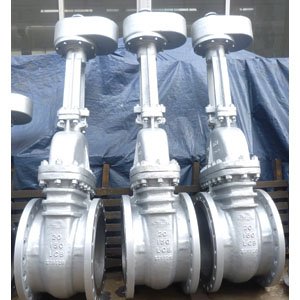 A352 LCB Gate Valve, DN500, PN20, Flanged